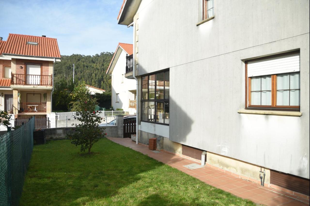 Chalet En Urbanizacion Con Piscina Argoños Exterior foto